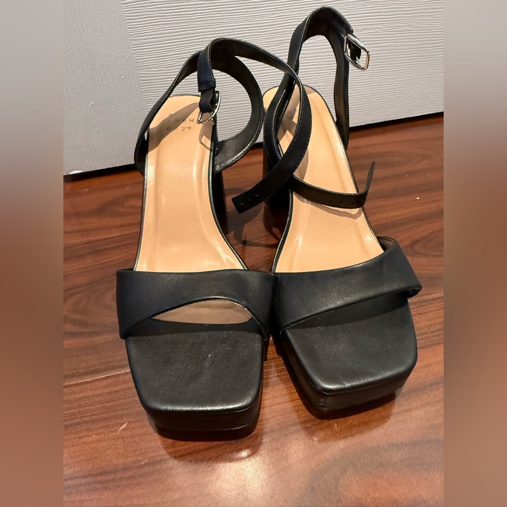 Black Square-Toe Ankle Strap Sandals